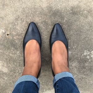 Vintage Navy Blue Liz Claiborne Heels
